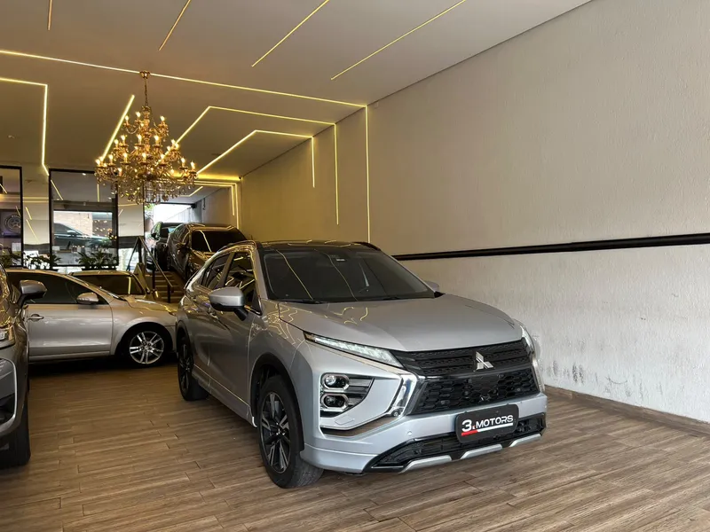Mitsubishi Eclipse Cross Prata