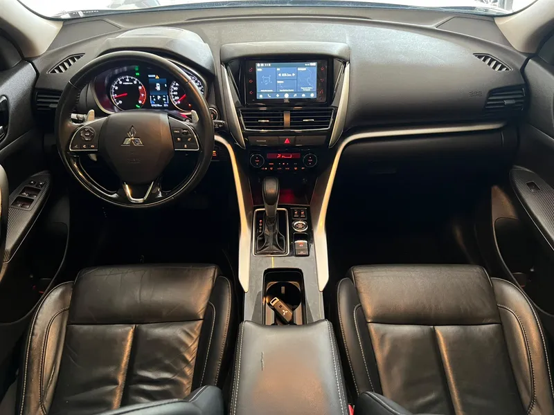Mitsubishi Eclipse Cross Prata