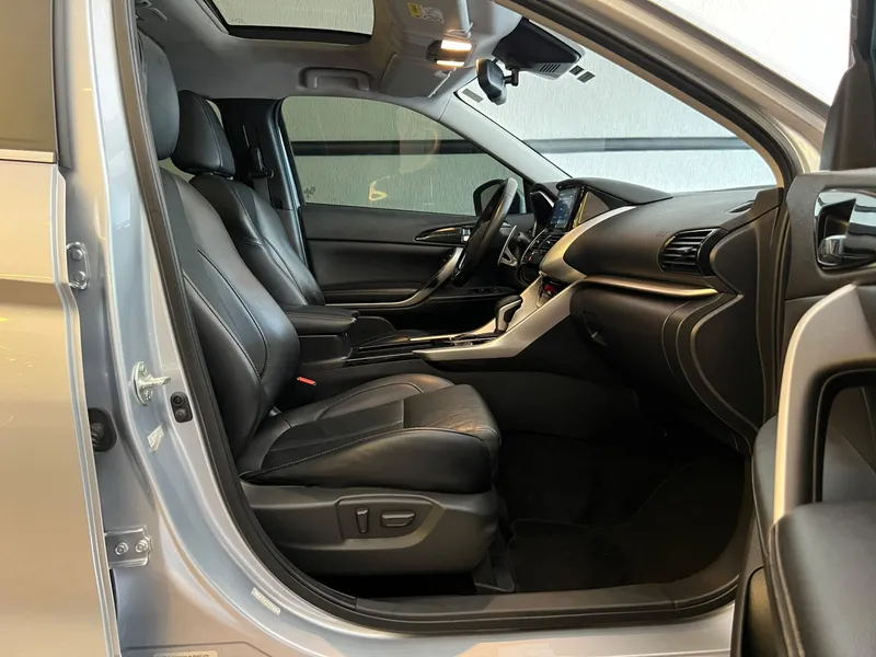 Mitsubishi Eclipse Cross Prata