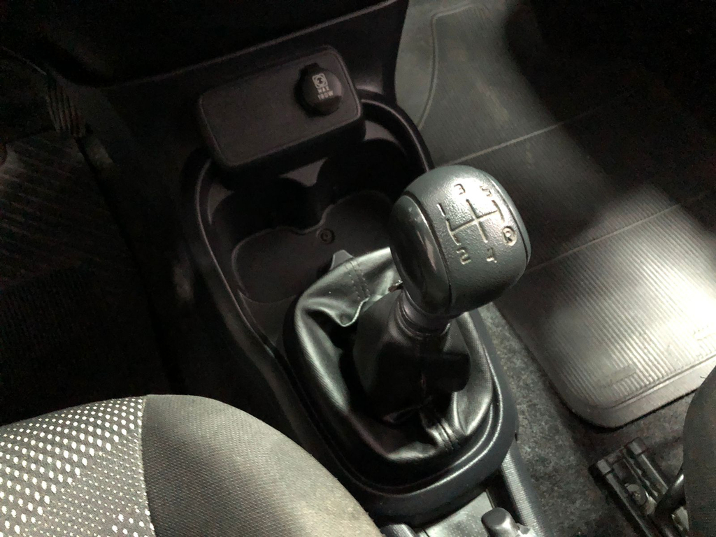 Fiat Mobi Branco
