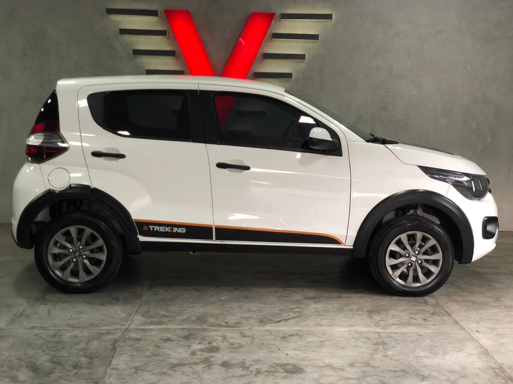 Fiat Mobi Branco