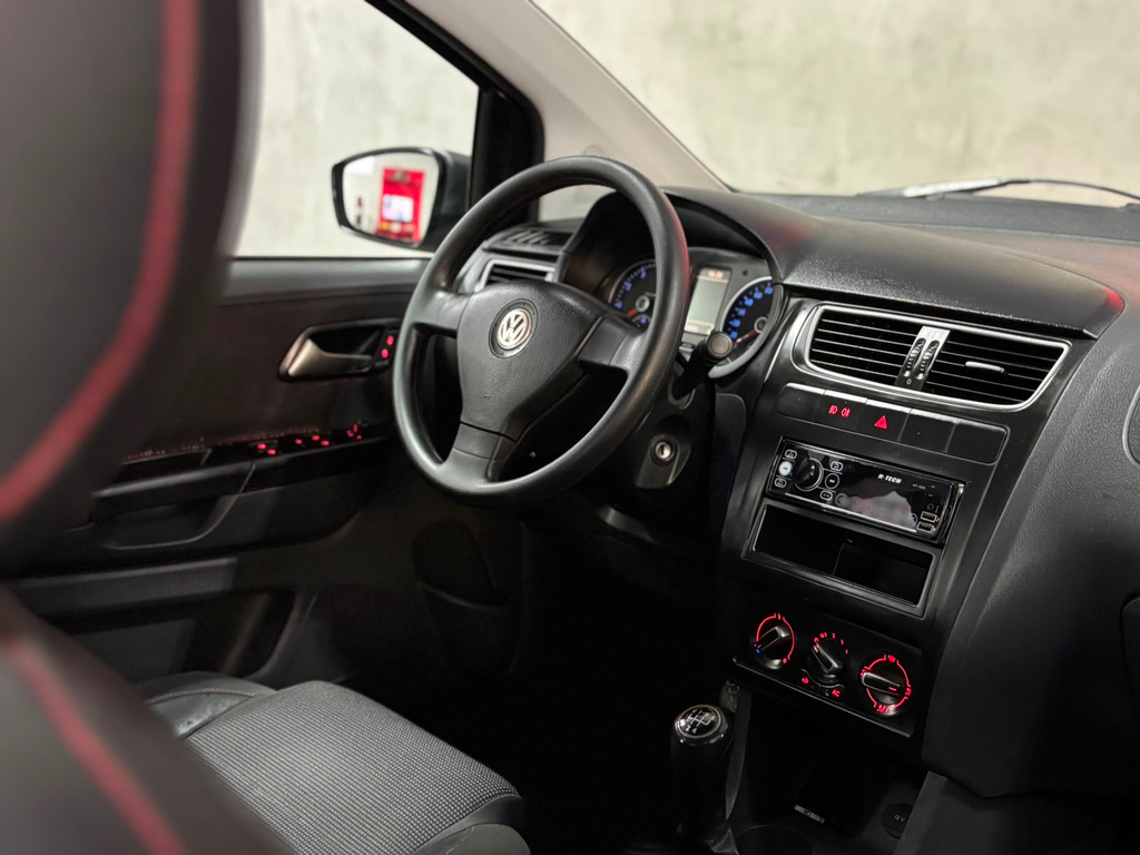 Volkswagen Fox Cinza