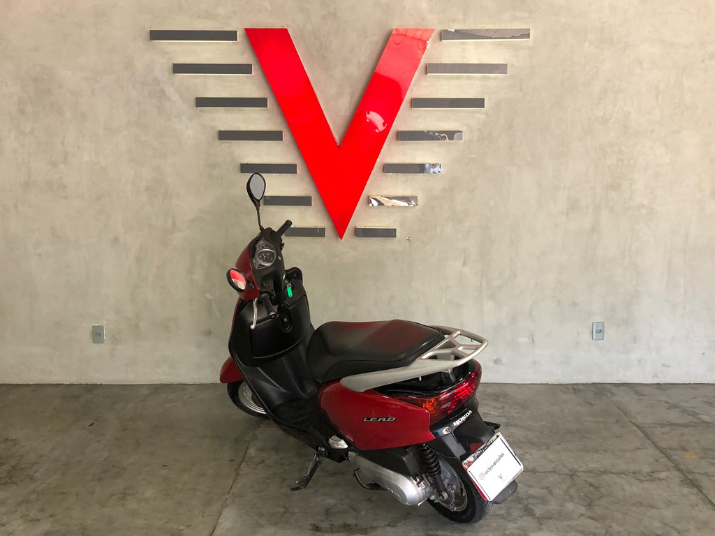 Honda LEAD Vermelho