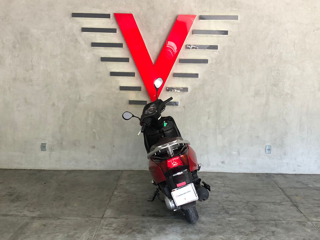Honda LEAD Vermelho