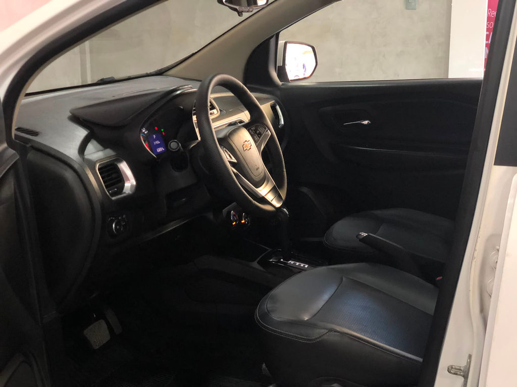 Chevrolet Spin Branco