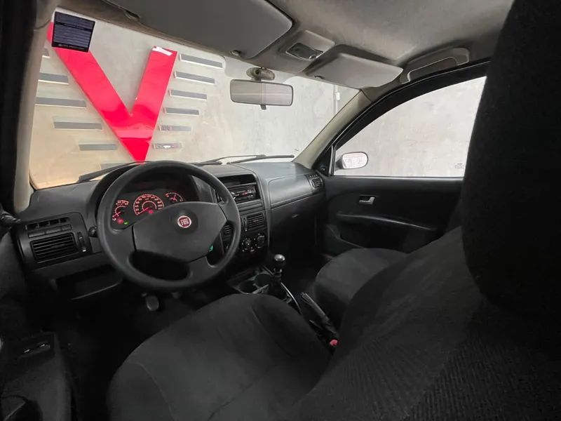 Fiat Siena Prata