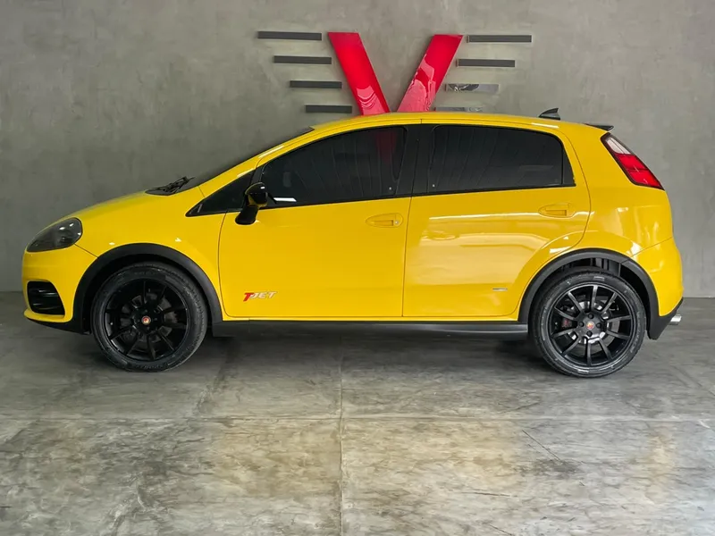 Fiat Punto Amarelo