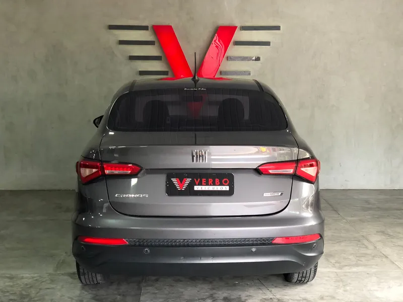 Fiat Cronos Cinza
