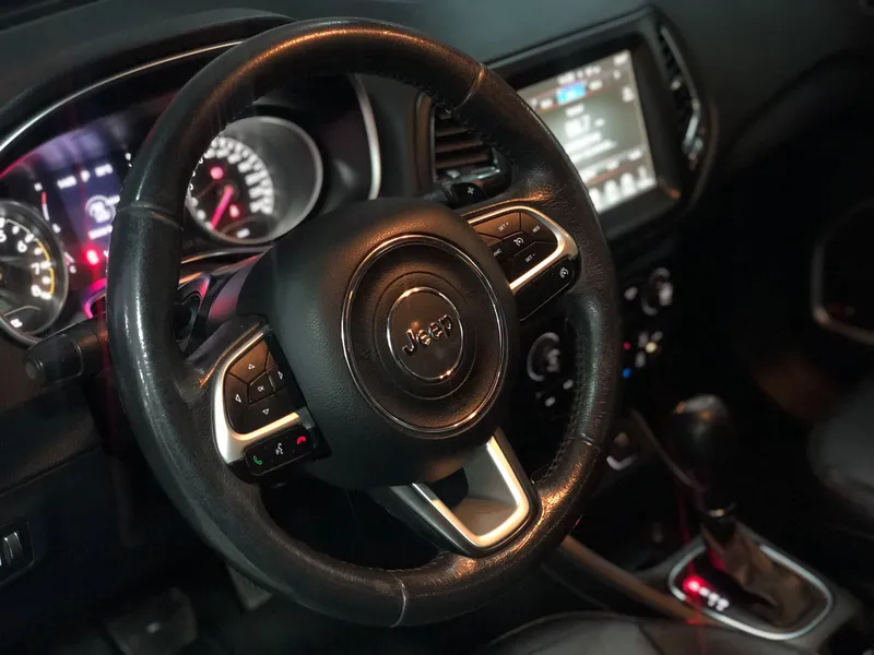 Jeep Compass Branco