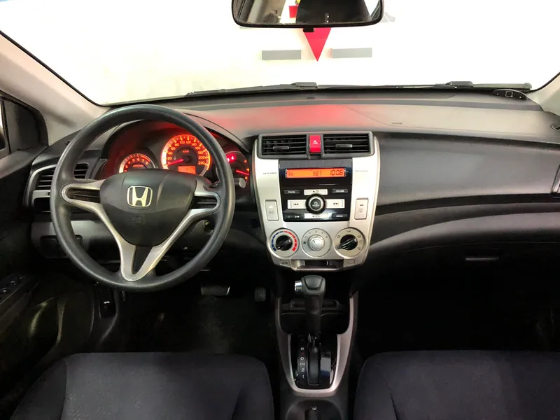 Honda City Preto