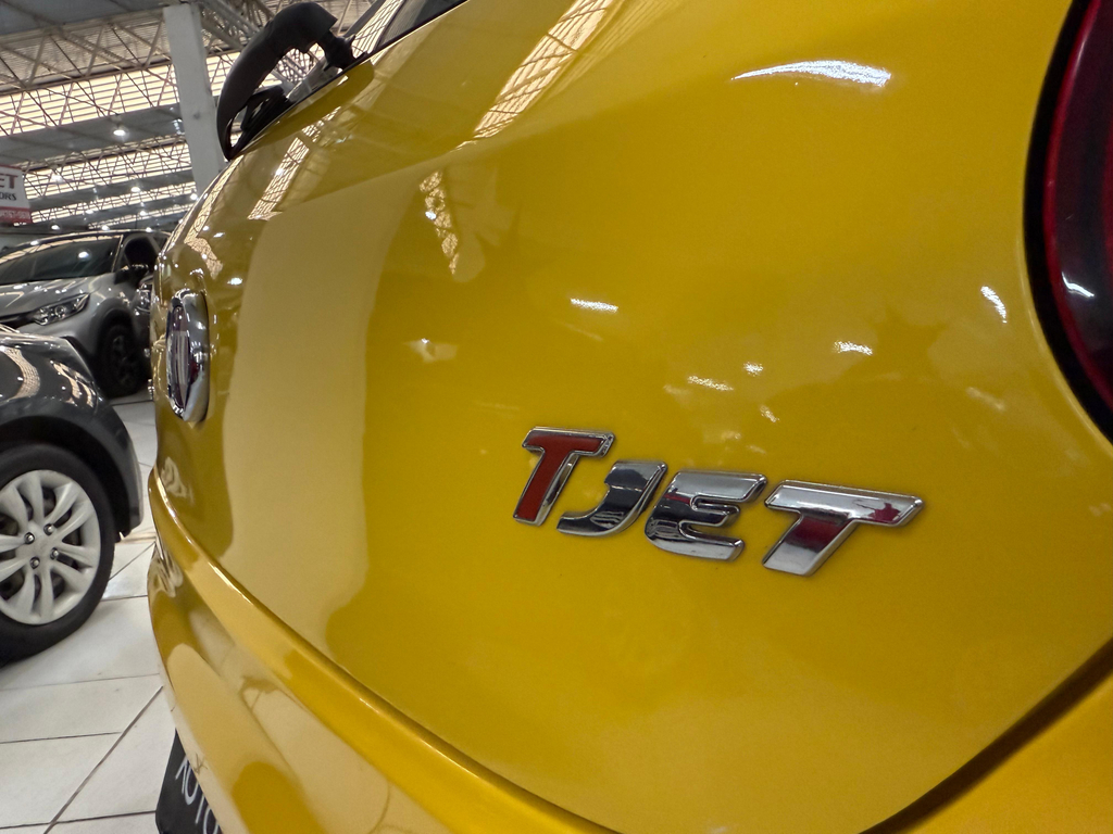 Fiat Bravo Amarelo