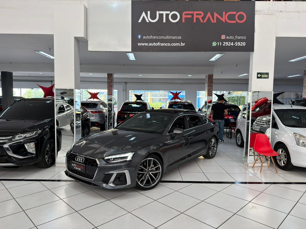 Audi A5 Cinza