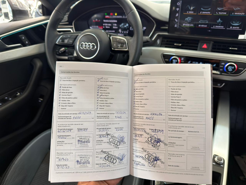 Audi A5 Cinza