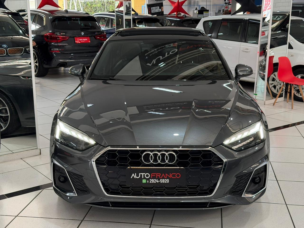 Audi A5 Cinza