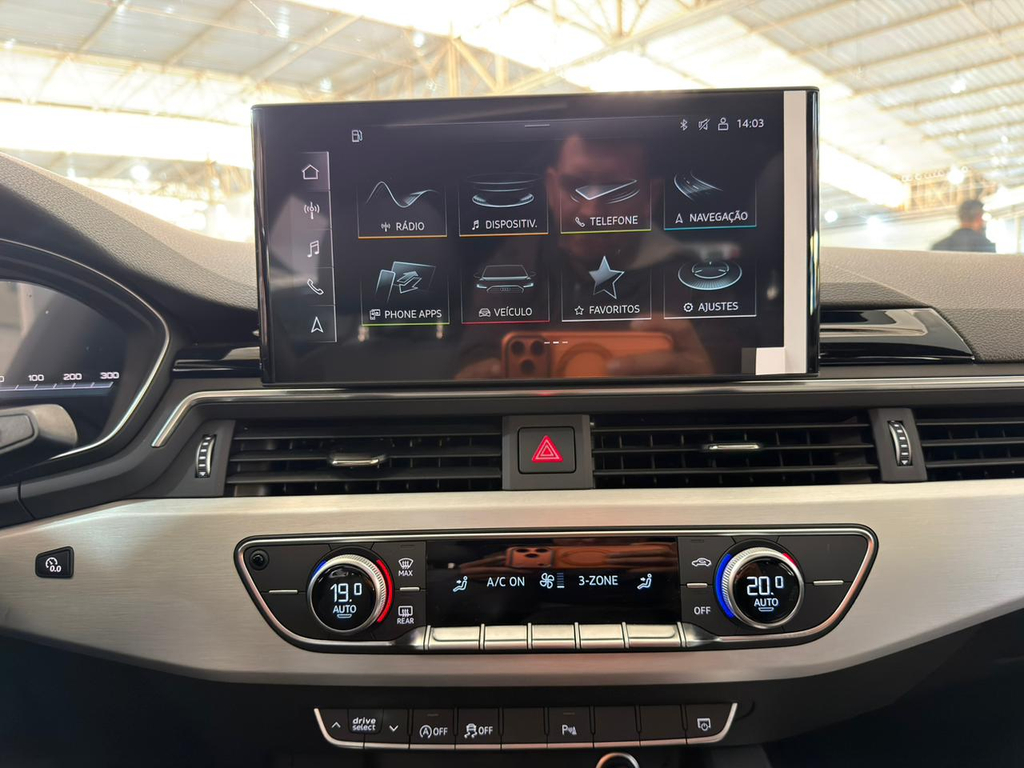 Audi A5 Cinza