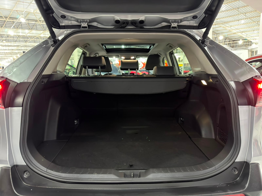 Toyota RAV4 Prata