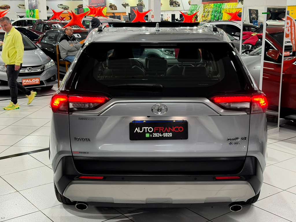 Toyota RAV4 Prata