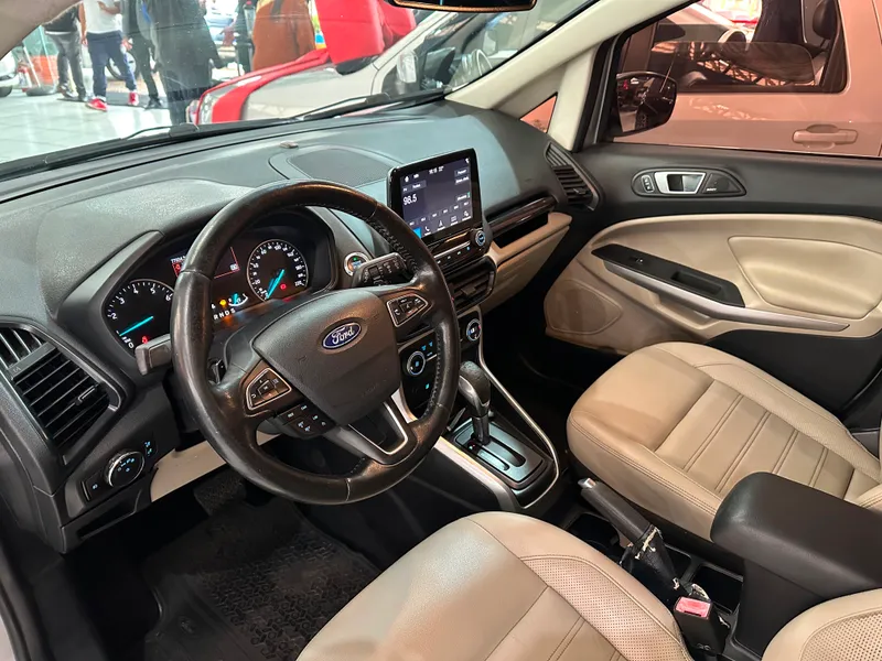 Ford EcoSport Prata
