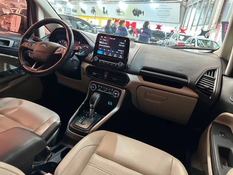 Ford EcoSport Prata