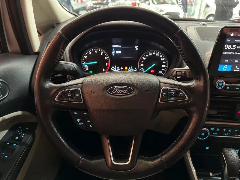 Ford EcoSport Prata