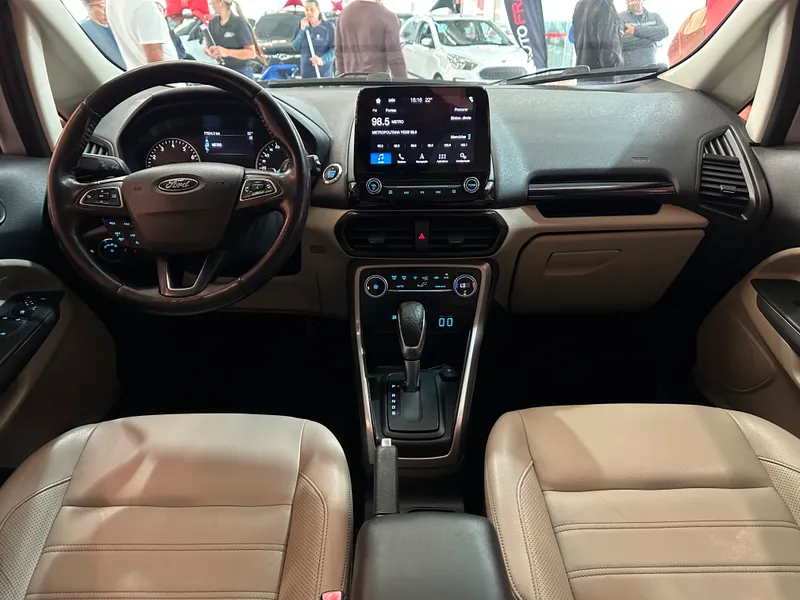 Ford EcoSport Prata