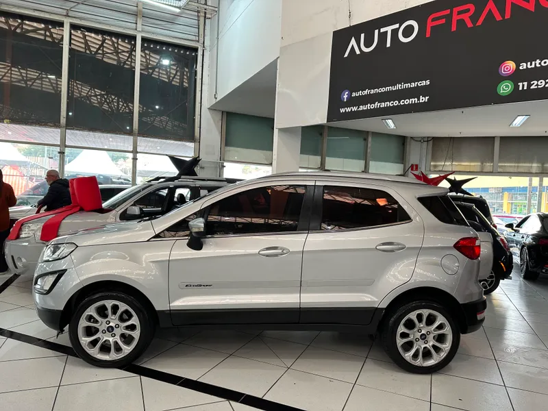 Ford EcoSport Prata
