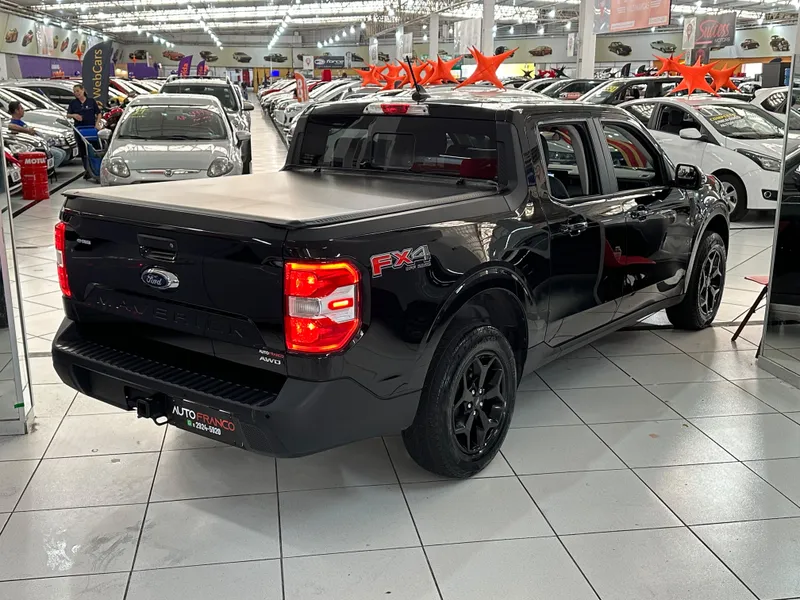 Ford Maverick Preto