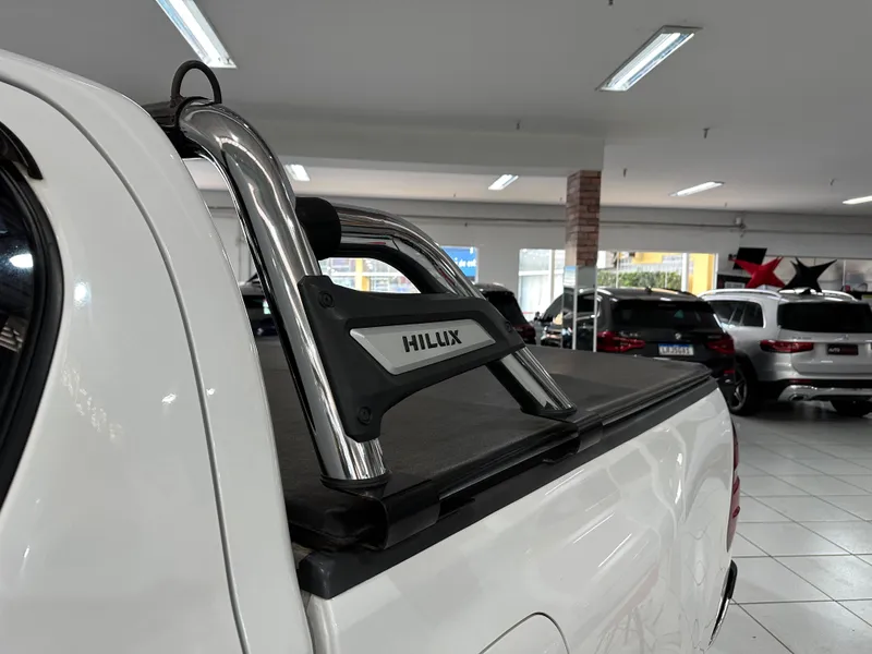 Toyota Hilux Cabine Dupla Branco