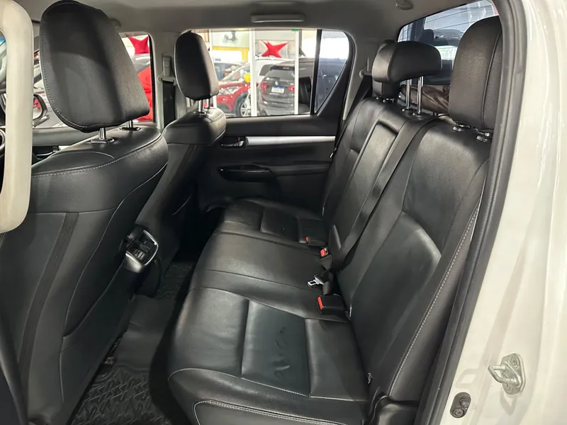 Toyota Hilux Cabine Dupla Branco