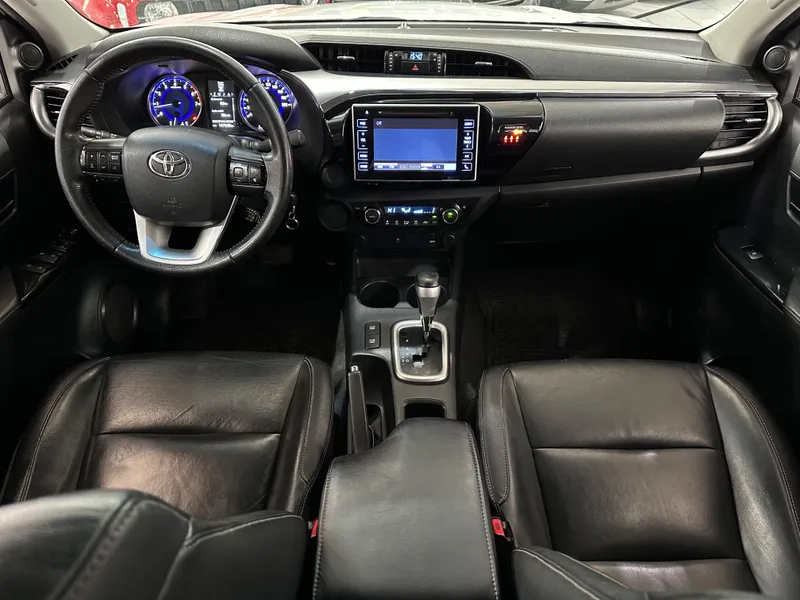 Toyota Hilux Cabine Dupla Branco