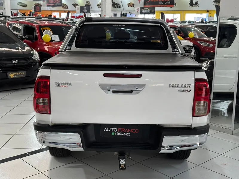 Toyota Hilux Cabine Dupla Branco