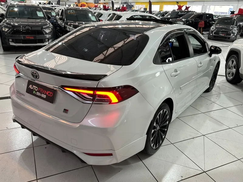 Toyota Corolla Branco