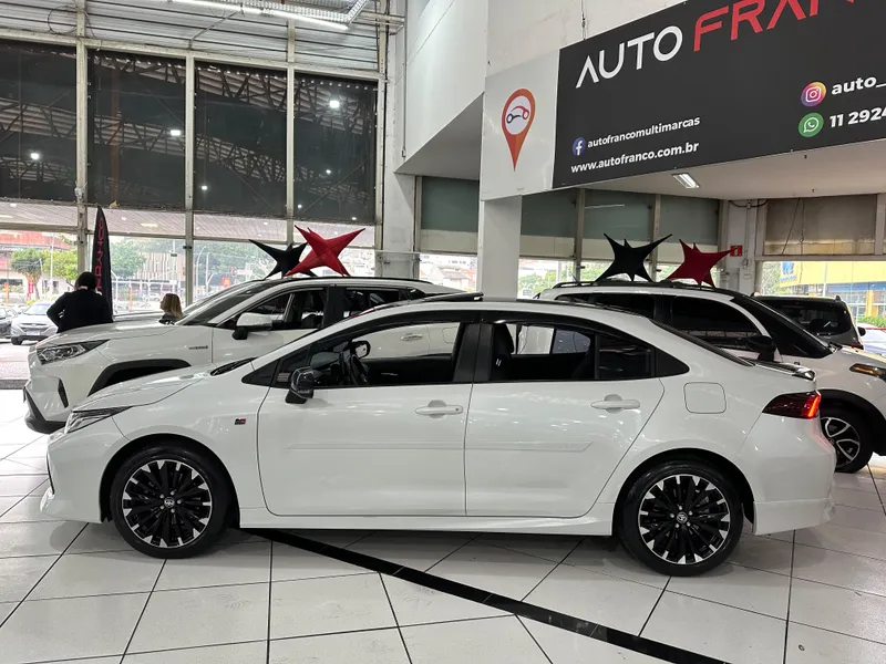 Toyota Corolla Branco