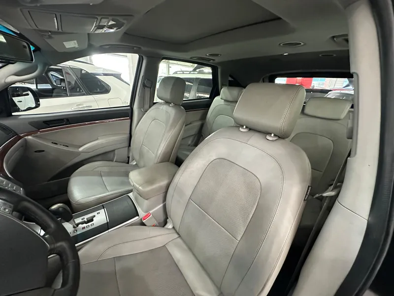 Hyundai Veracruz Preto