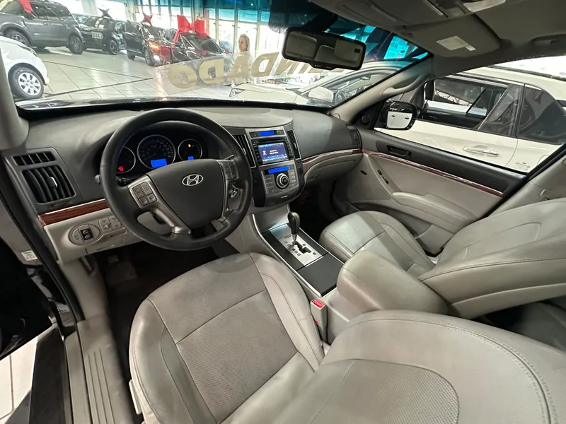 Hyundai Veracruz Preto