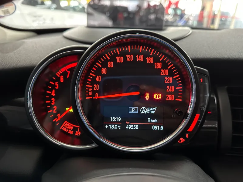 Mini Cooper Cinza