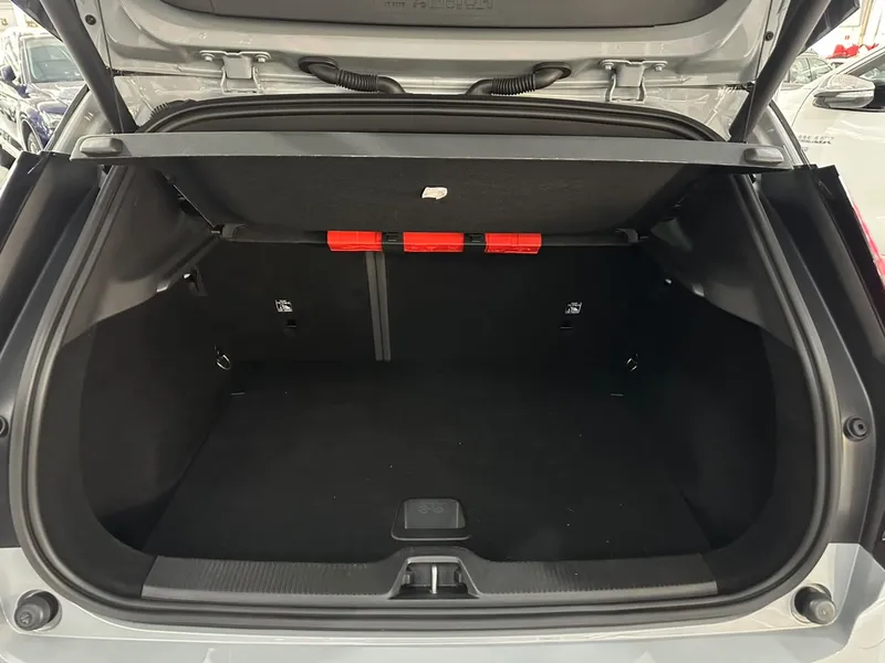 Volvo EX30 Cinza