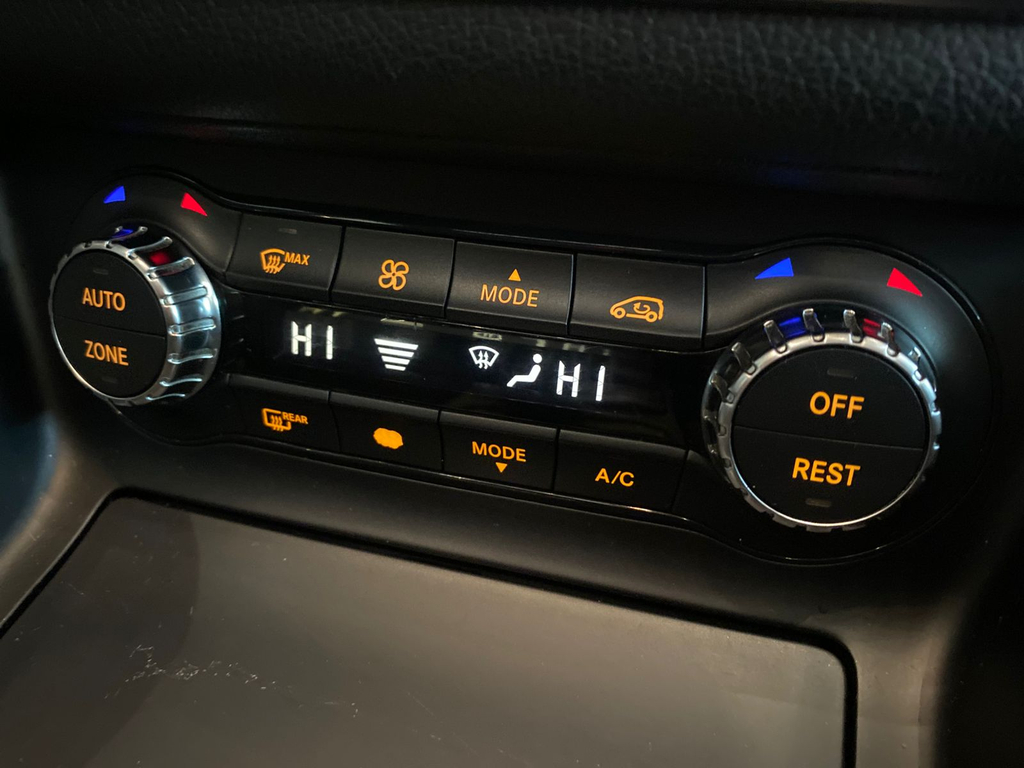 Mercedes Benz GLA-250 Prata