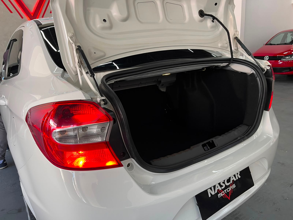 Ford Ka Sedan Branco