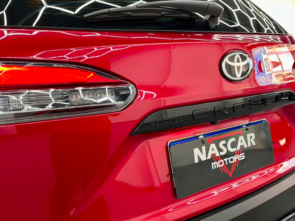 Toyota Corolla Cross Vermelho