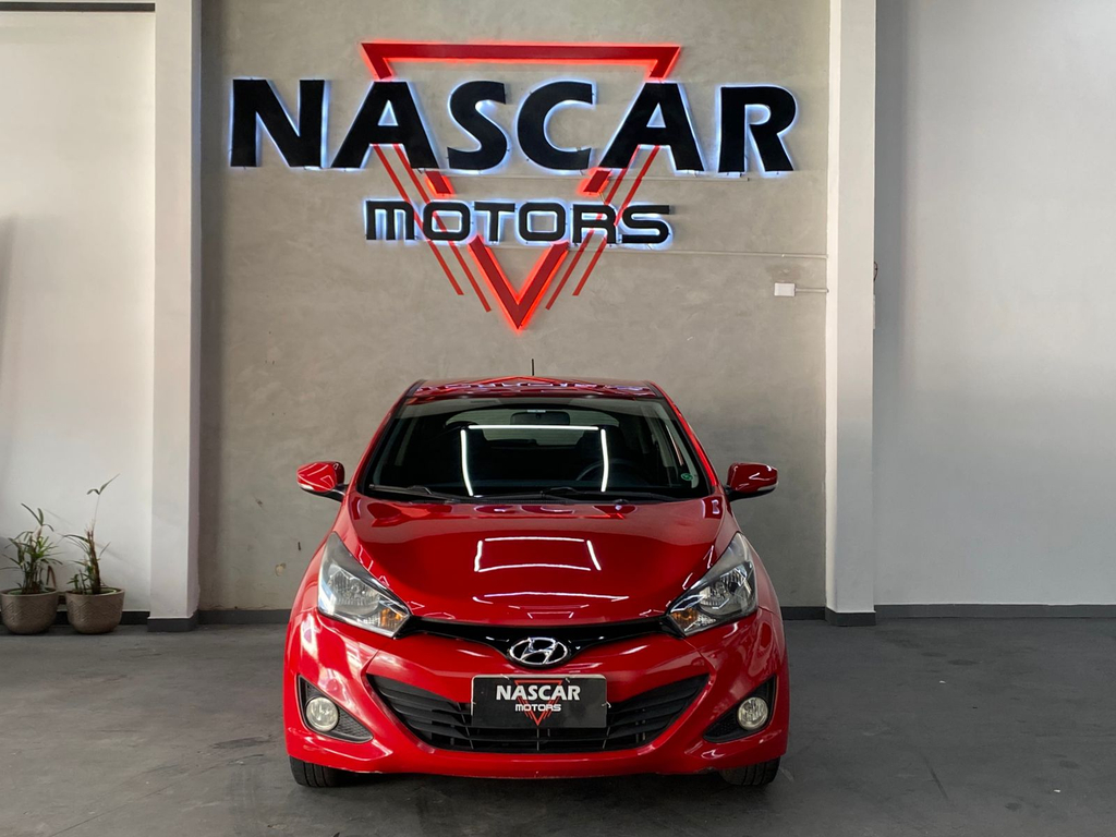 Hyundai HB20 Vermelho