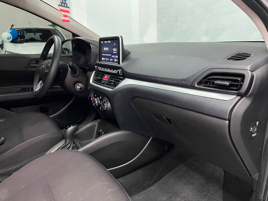 Hyundai HB20 Prata