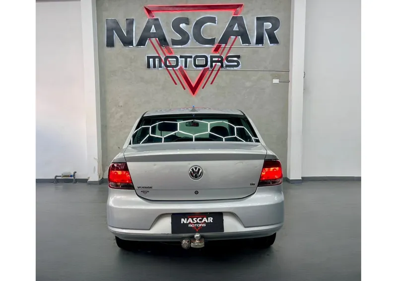 Volkswagen Voyage Prata