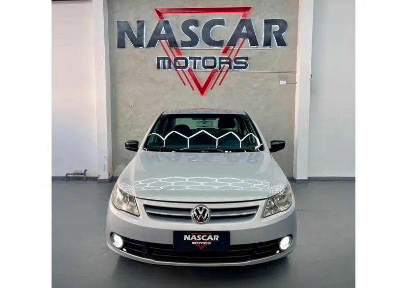 Volkswagen Voyage Prata