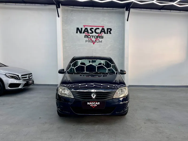 Renault Logan Azul