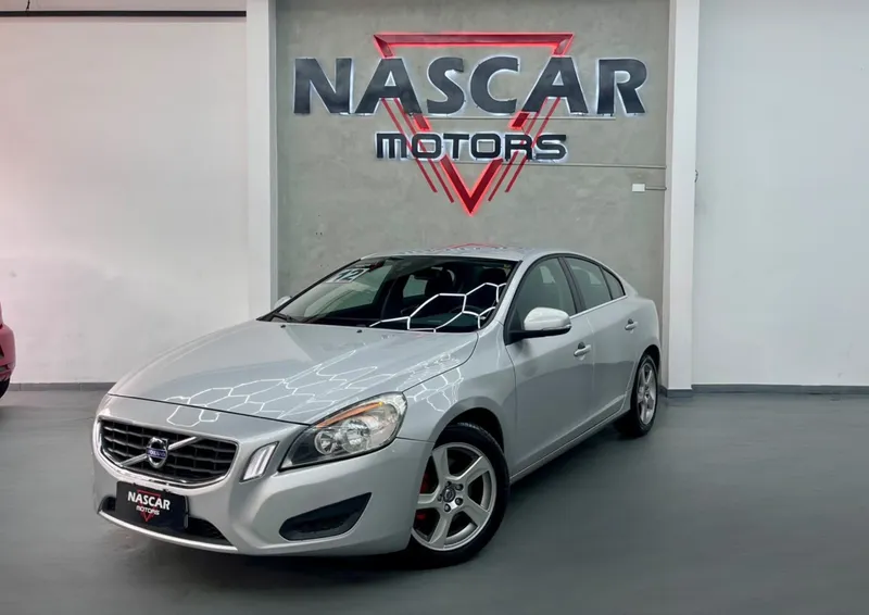 Volvo S60 Prata