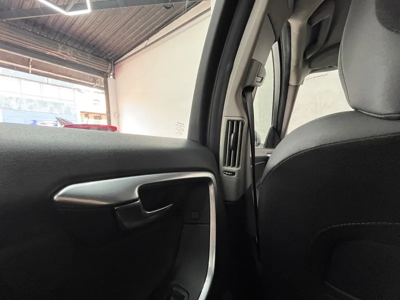 Volvo S60 Prata