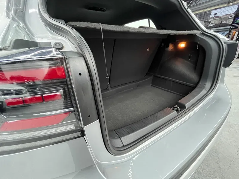Volkswagen T-Cross Prata