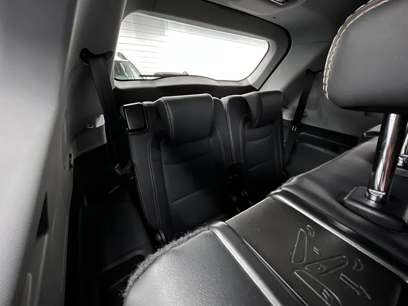 Chery Tiggo 8 Cinza