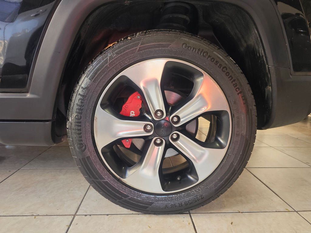 Jeep Compass Preto